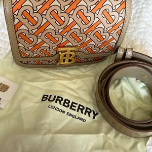 Burberry belt bag